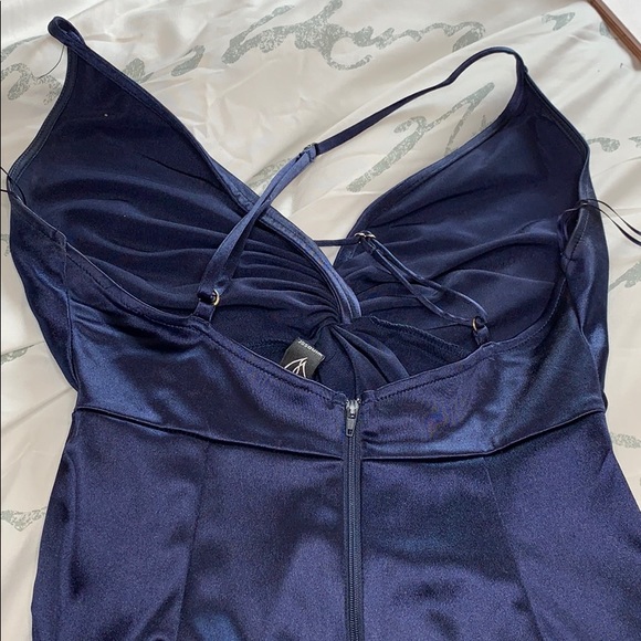 Formal Dress - Picture 3 of 3